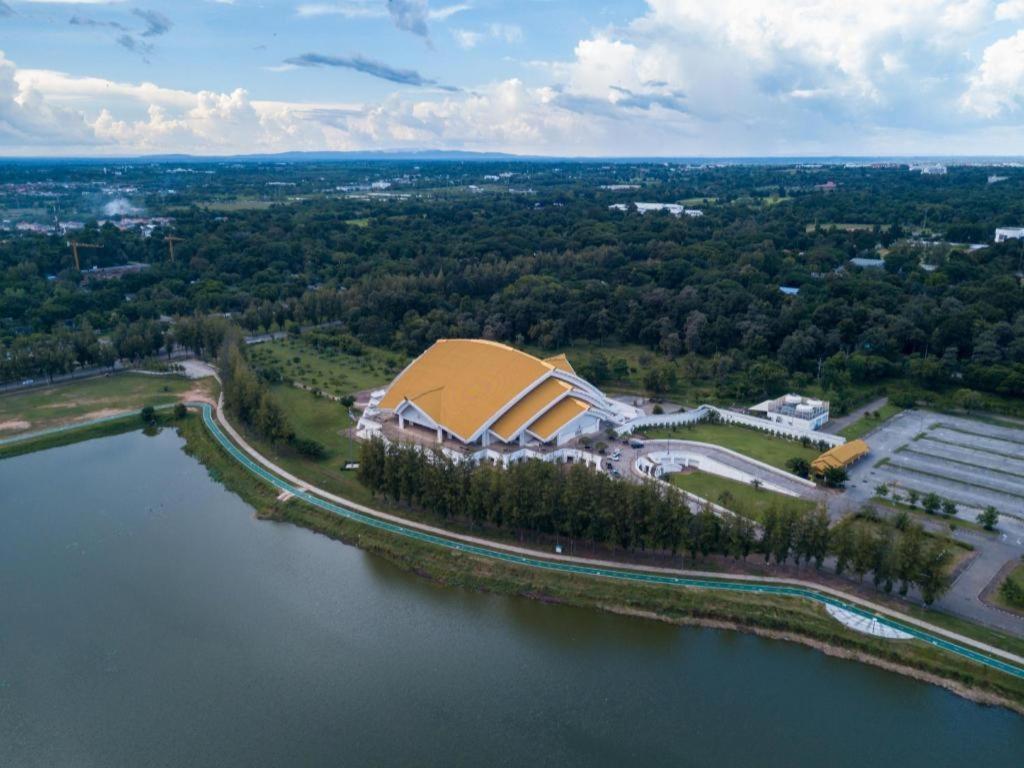 Baanthanthip Khon Kaen Exterior photo